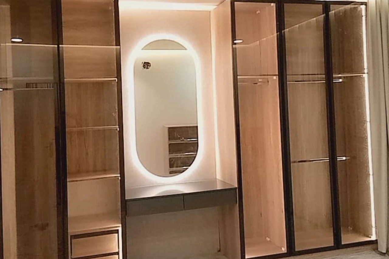8
